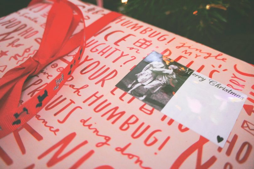 Making Christmas perfect with Sticker App